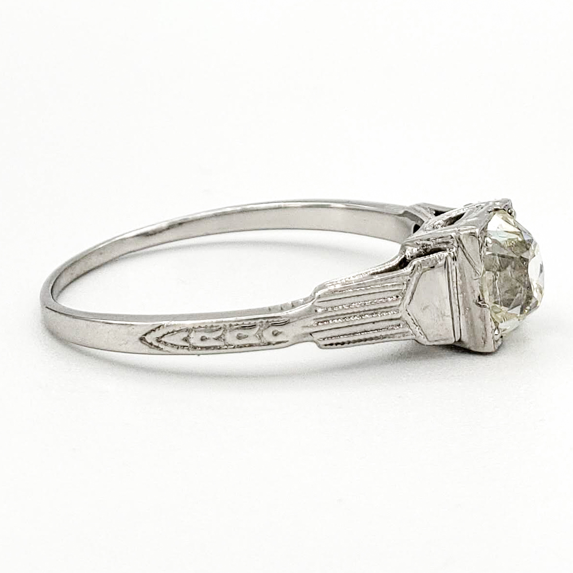 vintage-18-karat-gold-engagement-ring-with-1-00-carat-old-mine-cut-diamond-egl-k-vs2
