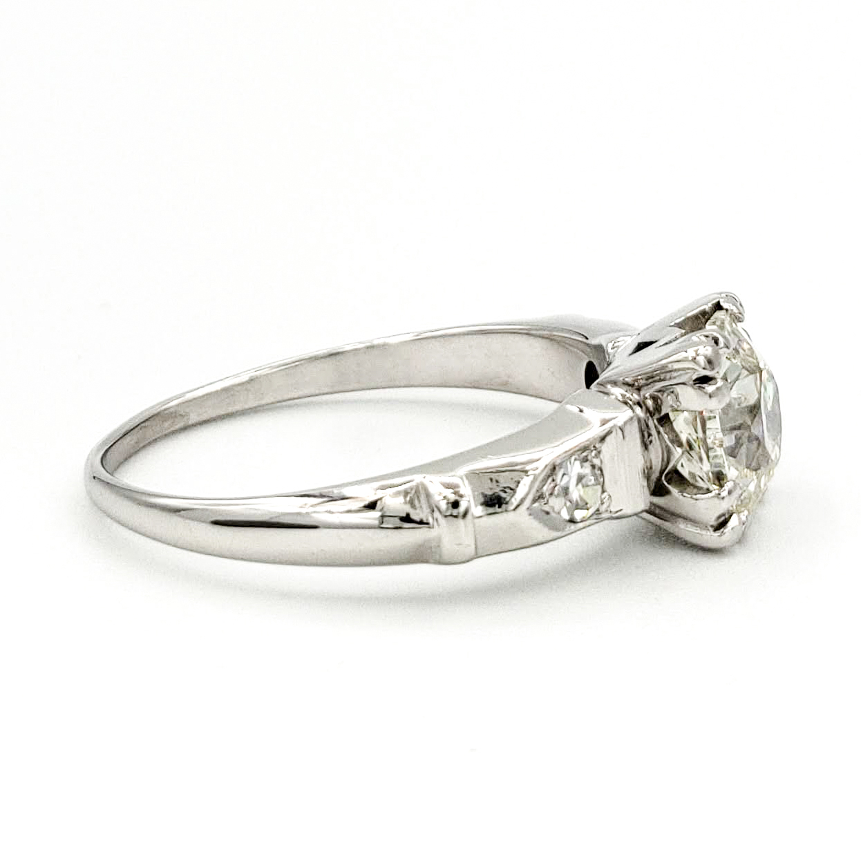 vintage-platinum-engagement-ring-with-0-98-carat-old-european-cut-diamond-egl-k-si1