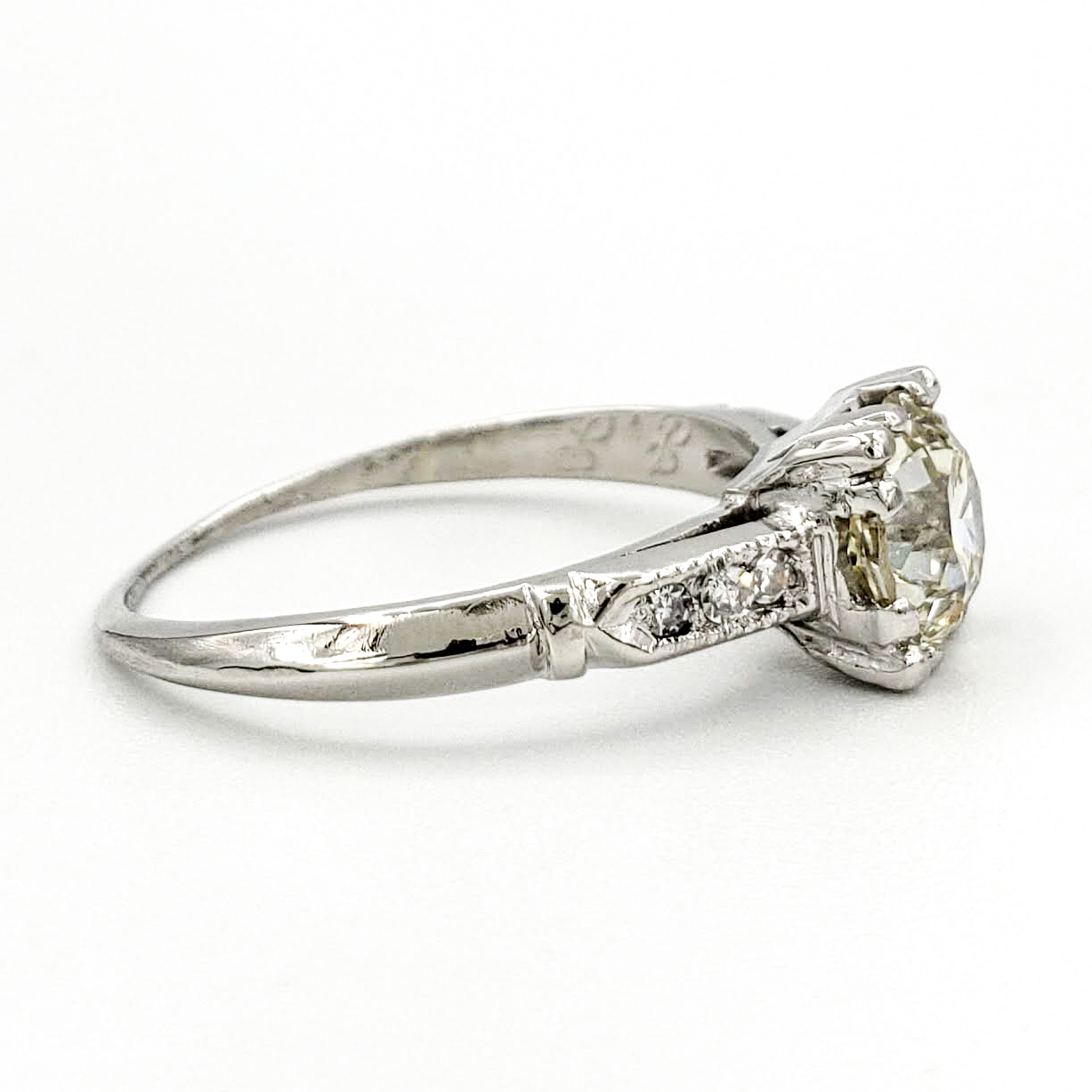 vintage-platinum-engagement-ring-with-0-98-carat-old-european-cut-diamond-egl-o-p-vs1