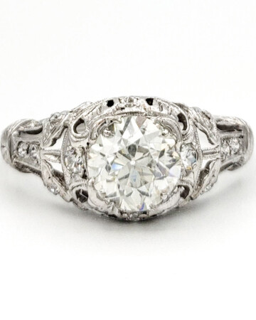 vintage-platinum-engagement-ring-with-0-92-carat-old-european-cut-diamond-egl-h-vs1