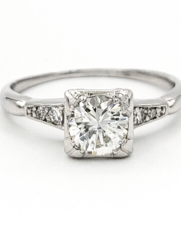 vintage-platinum-engagement-ring-with-0-44-carat-round-brilliant-cut-diamond-egl-g-vs1