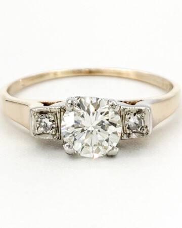 vintage-14-karat-gold-engagement-ring-with-0-45-carat-round-brilliant-cut-diamond-egl-i-vs2