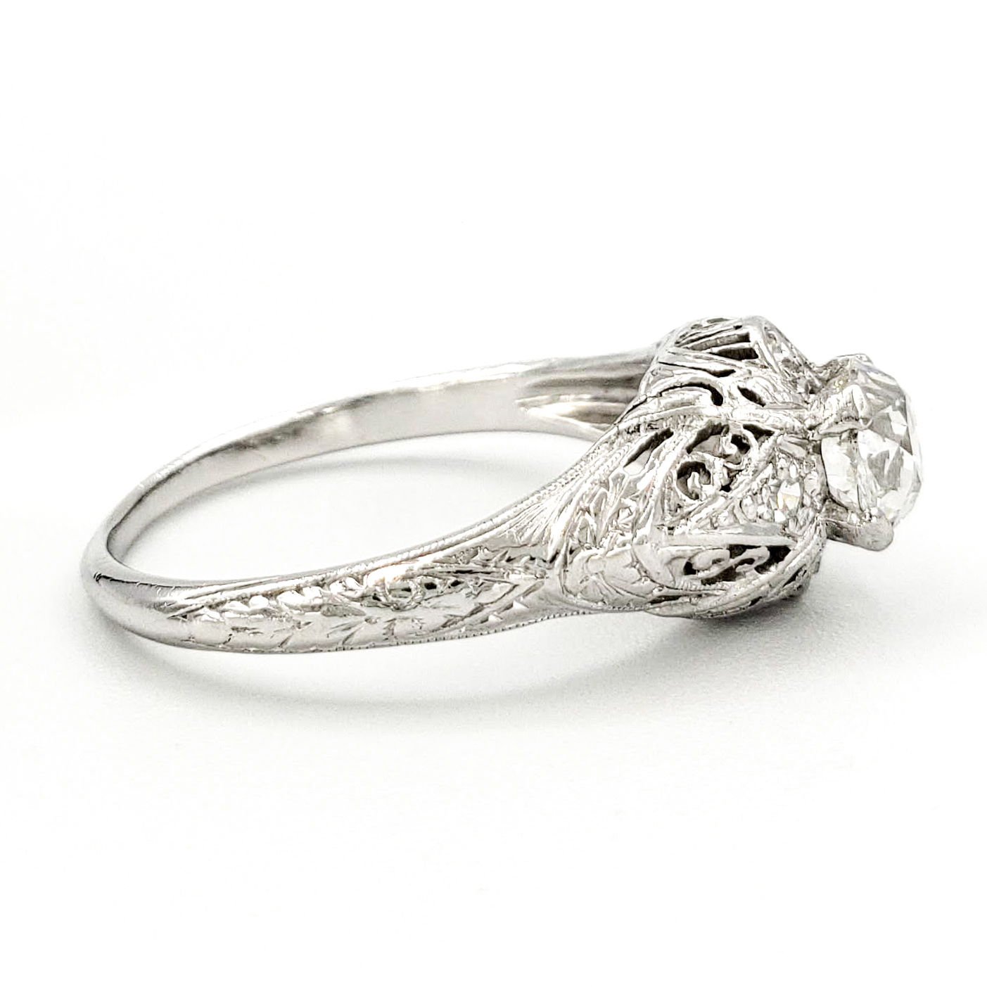 vintage-platinum-engagement-ring-with-0-54-carat-old-european-cut-diamond-egl-g-vs2