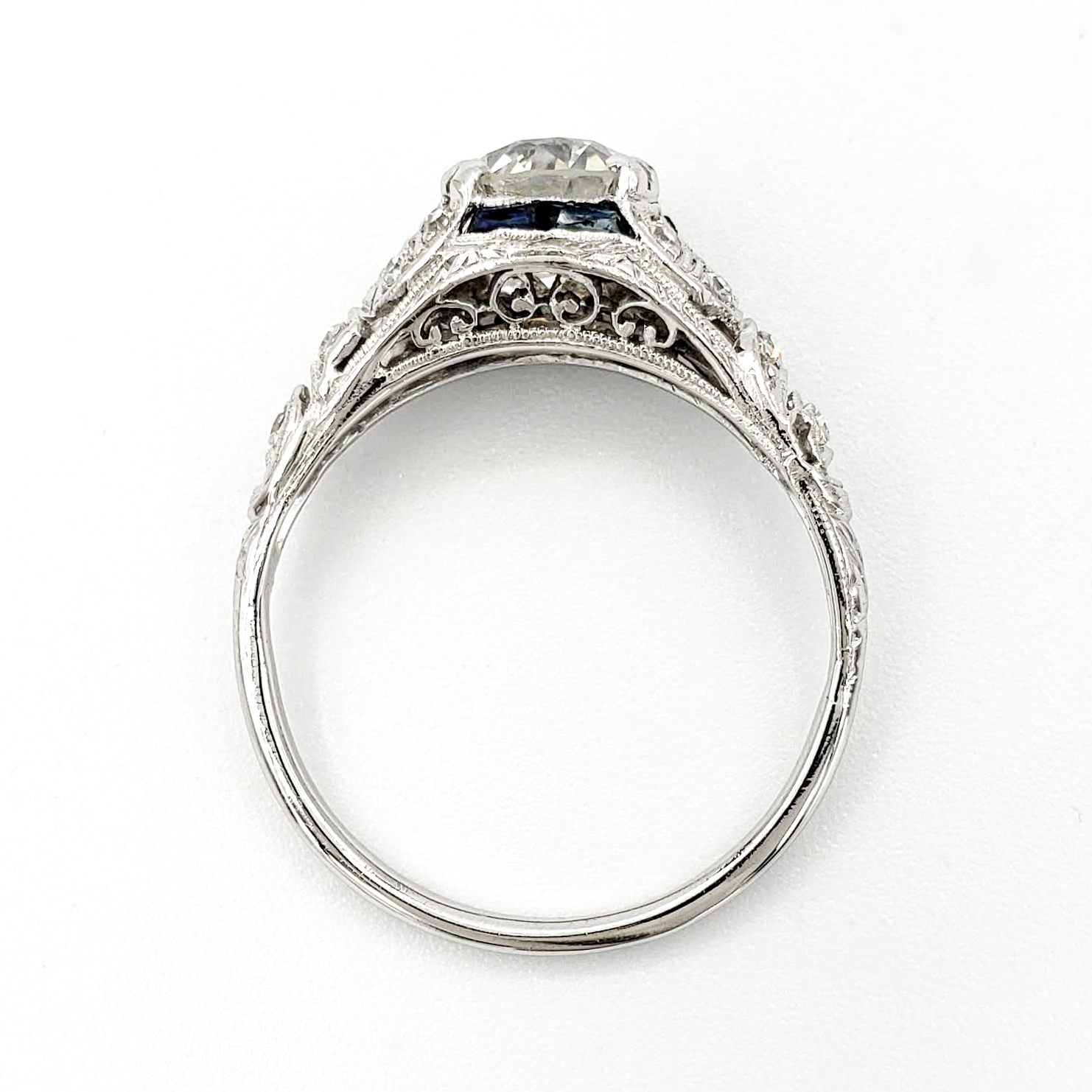 vintage-platinum-engagement-ring-with-1-25-carat-old-european-cut-diamond-egl-j-vvs2