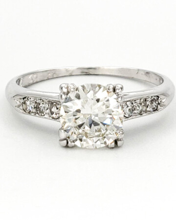 vintage-platinum-engagement-ring-with-0-68-carat-round-brilliant-cut-diamond-egl-j-vs1