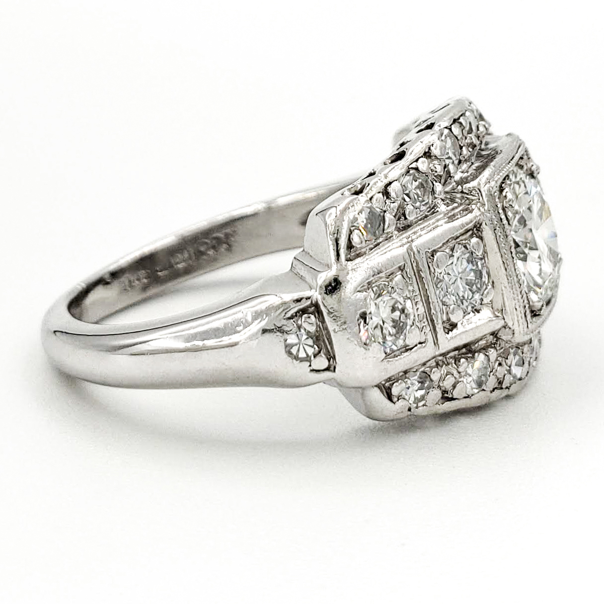 vintage-platinum-engagement-ring-with-0-55-carat-round-brilliant-cut-diamond-gia-h-vs1