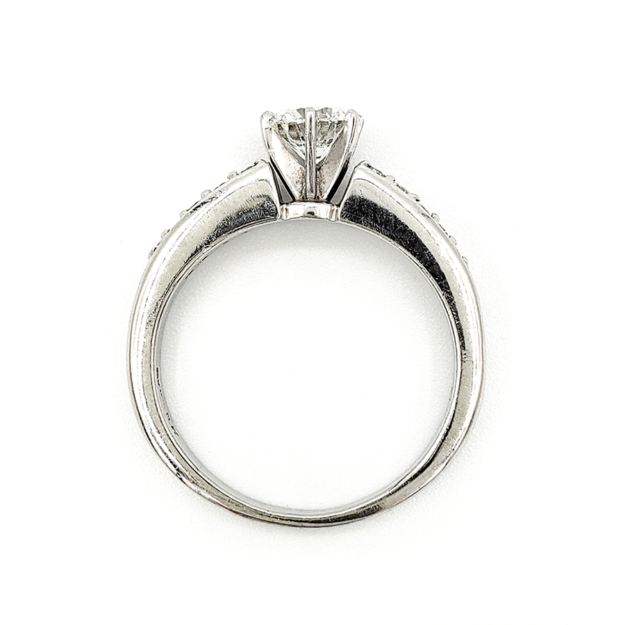 estate-platinum-engagement-ring-with-0-60-carat-round-brilliant-cut-diamond-egl-h-vs2