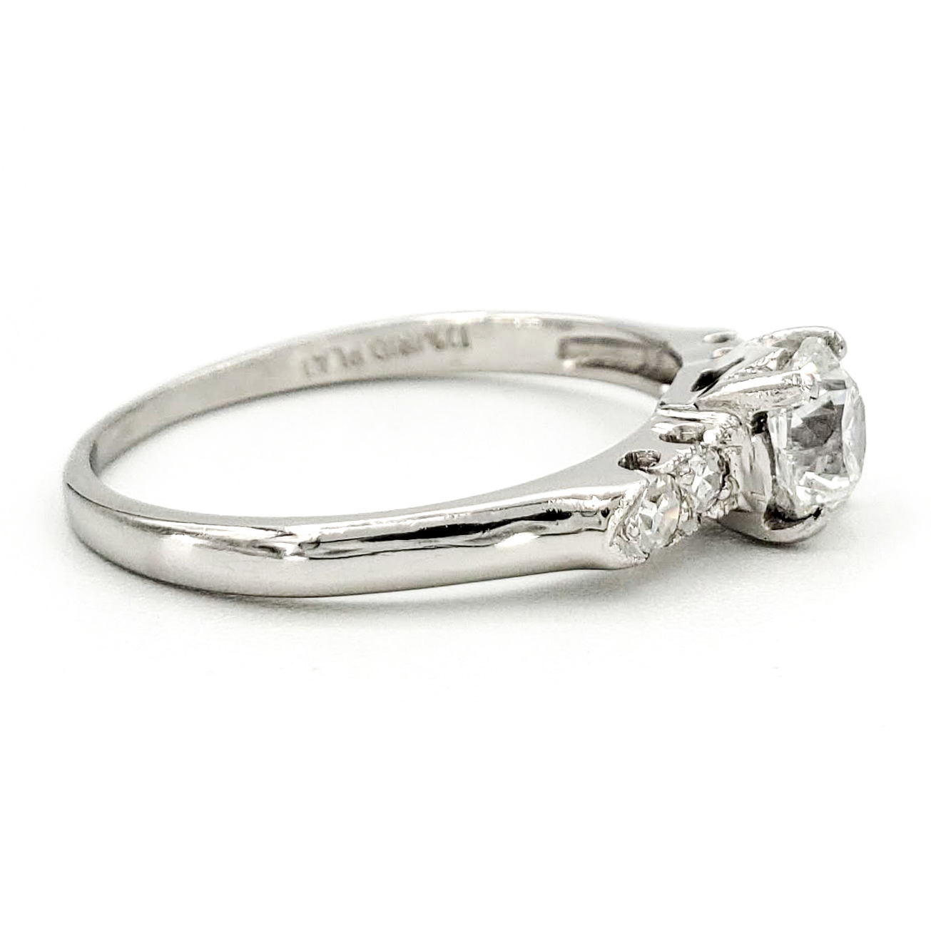 Vintage Platinum Engagement Ring With 0.51 Carat Round Brilliant Cut ...