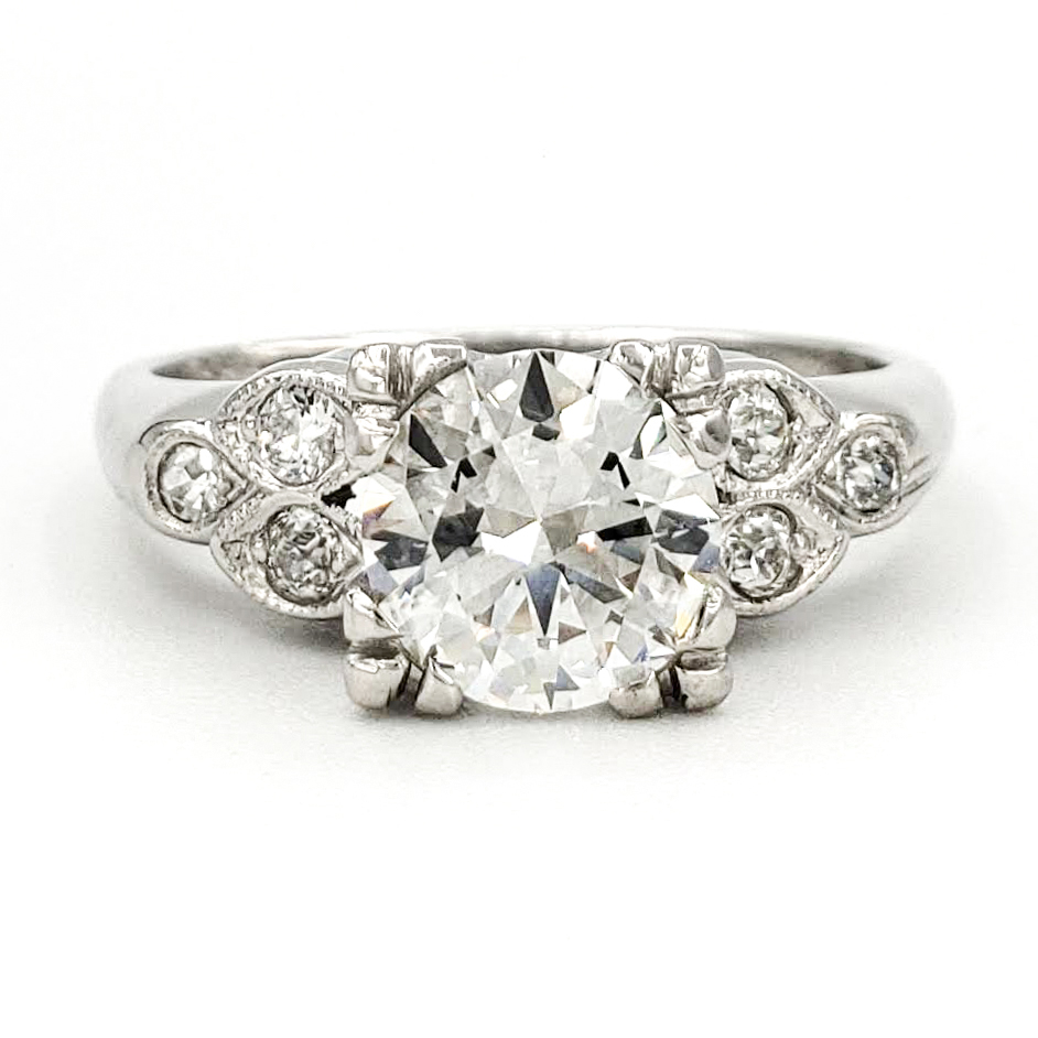 vintage-platinum-engagement-ring-with-1-06-carat-transitional-cut-diamond-egl-g-vs1